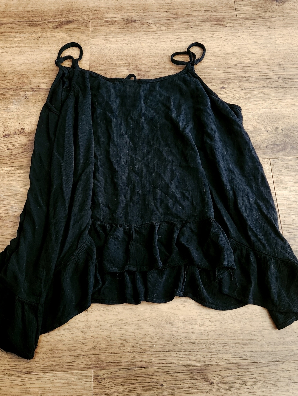 Torrid Lace Spaghetti Strap Tank Size 4 - Picture 2 of 3